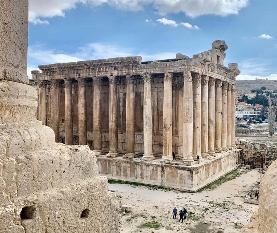 Baalbek Temples & Ksara Caves w/pick-up,guide, entries+lunch - Why the private format adds value