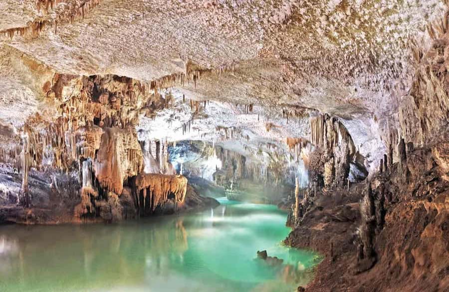 Beirut: Jeita Grotto, Harissa, Byblos group tour & Guide - Jeita Grotto: Lebanon’s most memorable natural stop