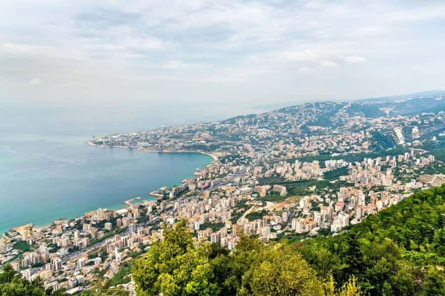 Beirut: Private Walking Tour With A Guide (Private tour) - What a two-hour tour feels like