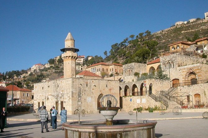 Guided small group to Cedars Reserve & Beiteddine w/lunch+entries - Deir el Qamar, a village stop with lunch