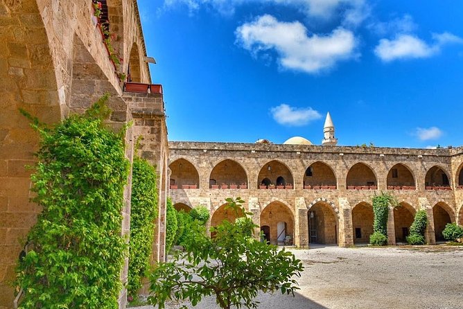 Guided Small-Group Tour to Sidon, Tyre & Maghdouche with Lunch - Lunch in Tyre and what to expect
