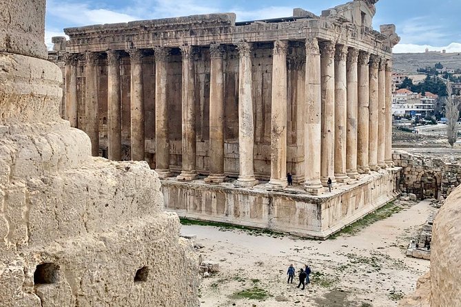 Lebanon tour Baalbek ruins & Ksara w/pick-up, lunch,guide+entries - Who should book this Baalbek and Ksara day?