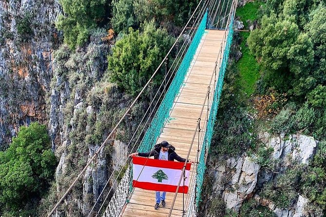 Palace of Dreams - Oyoun El Samak - Zahlan Grotto - Jabal El Arbaaine - Zahlan Grotto and a journey into the Jurassic age