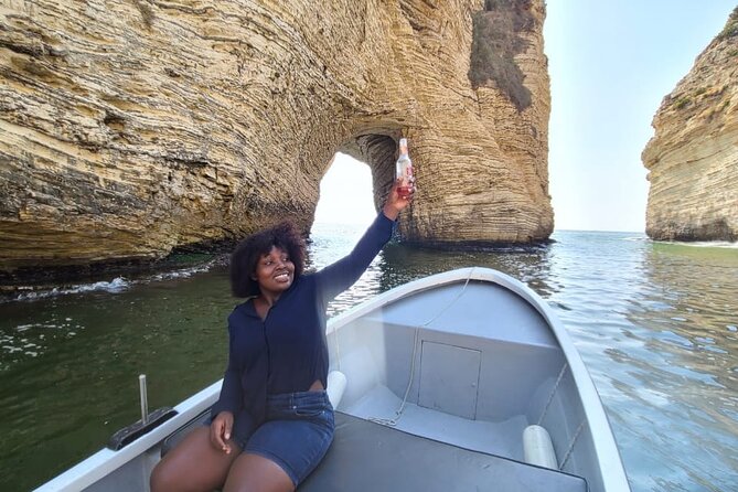 Pigeon Rocks Boat Ride Beirut (Raouche Rocks) - Meeting at Manara and getting on board