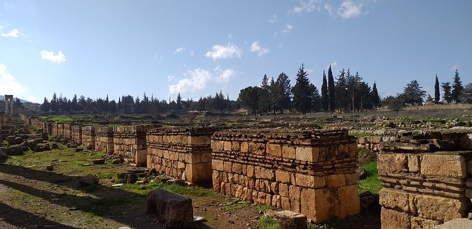 Private Anjar and Baalbek Tour from Beirut with Departure Ticket - Lunch at Lakkis Farm in Zahle