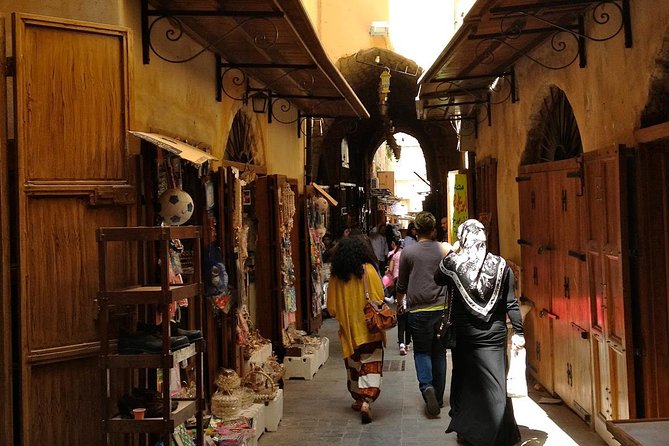 PRIVATE city tour of Old Sidon & Historic Tyre - Tyre shifts the focus to Roman scale