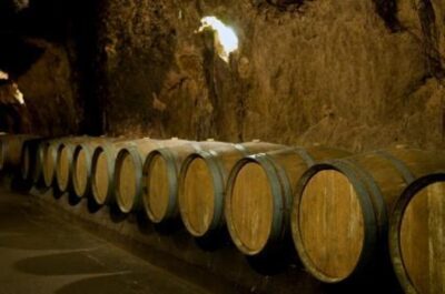 PRIVATE Tour of Baalbek Temples, Umayyad Anjar & Ksara Winery