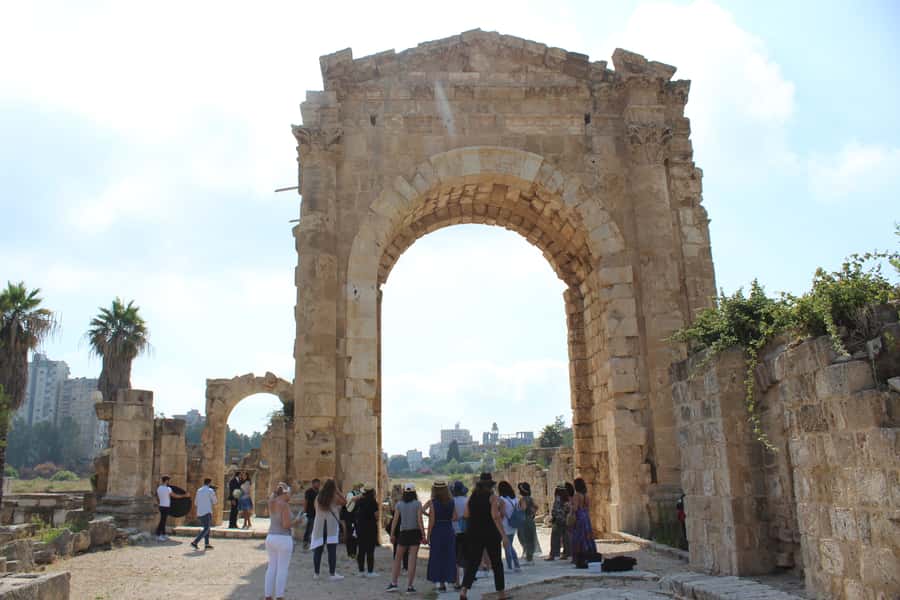 Sidon & Tyre Unesco Heritage w/pick-up, guide, entries+lunch - Audi Soap Museum and Sidon’s old souks