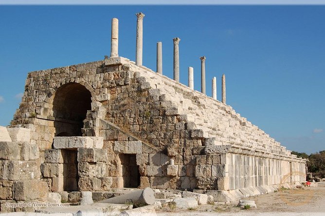 Small-Group Adventure Tour to Sidon Tyre & Maghdouche-Day Trip - Tyre gives you harbor views before the ruins