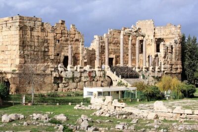 Small Group Tours to Baalbek, Anjar & Chateau Ksara with lunch and Tickets